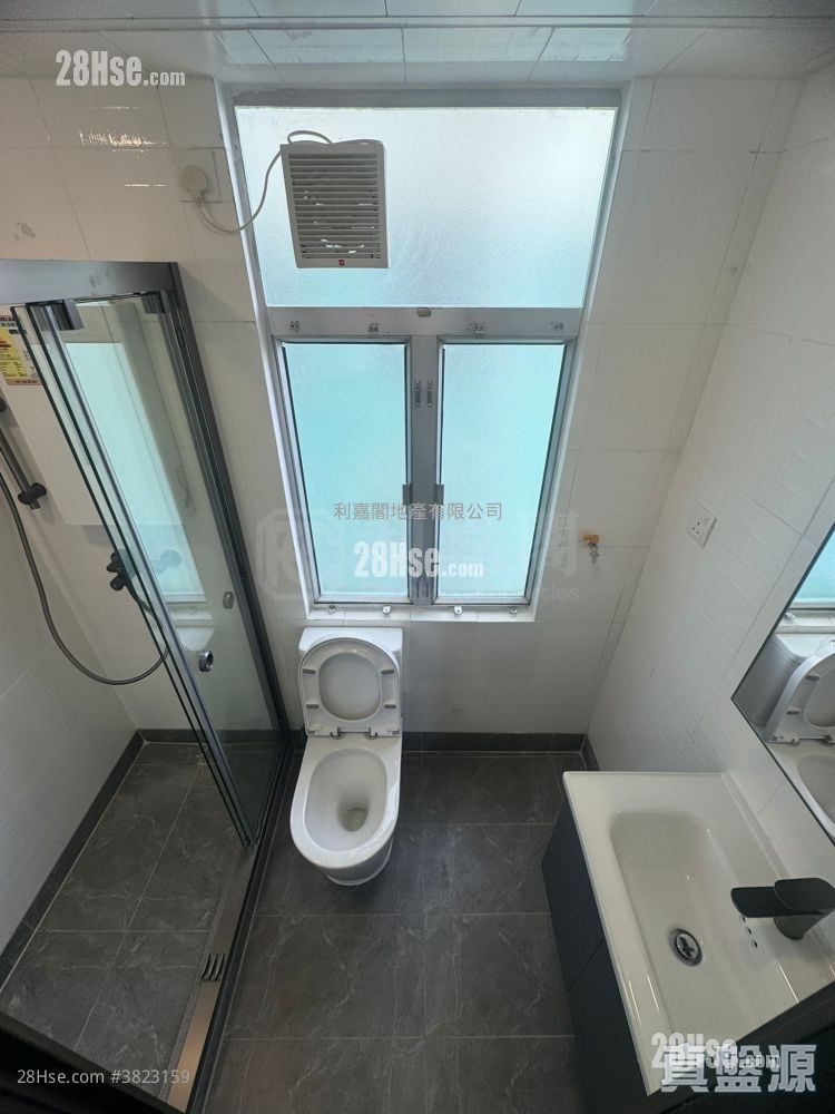 金馬大廈 售盤 2 房 296 平方呎