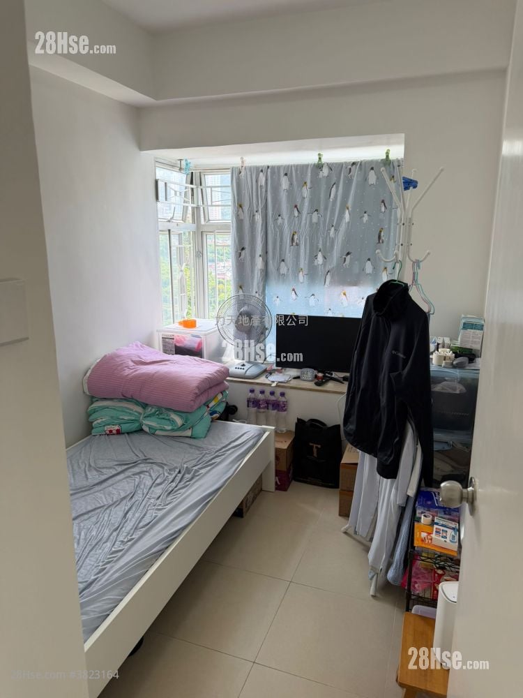 Springfield Garden Sell 2 Bedrooms , 1 Bathroom 321 ft²