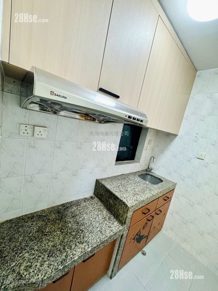 村屋 租盤 2 房 , 1 浴室