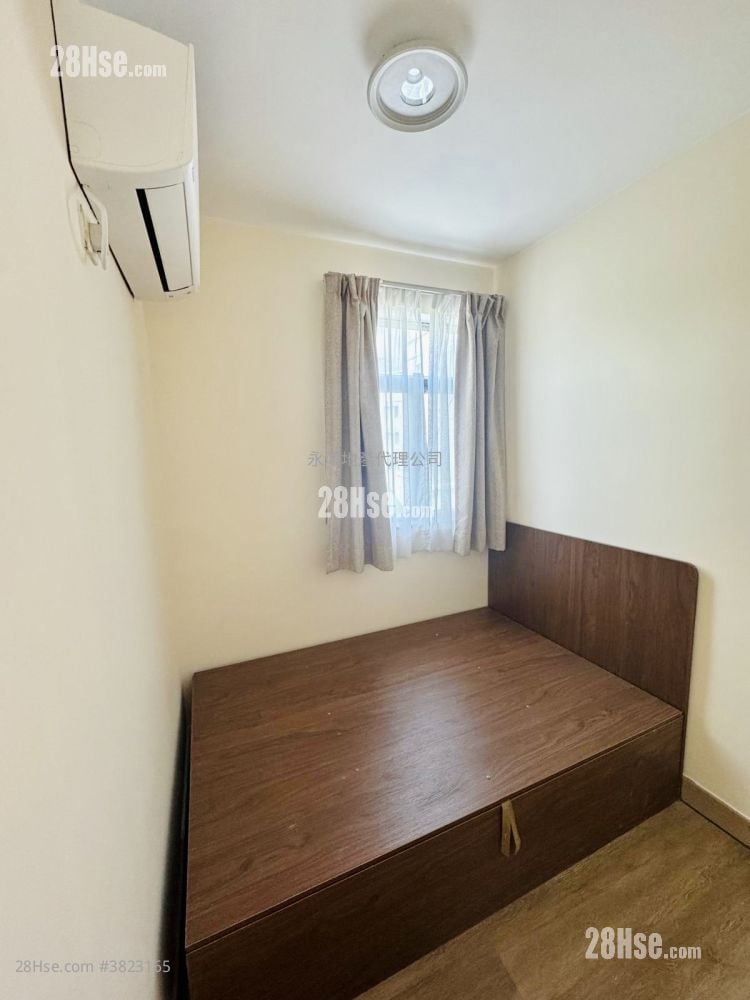 村屋 租盤 2 房 , 1 浴室