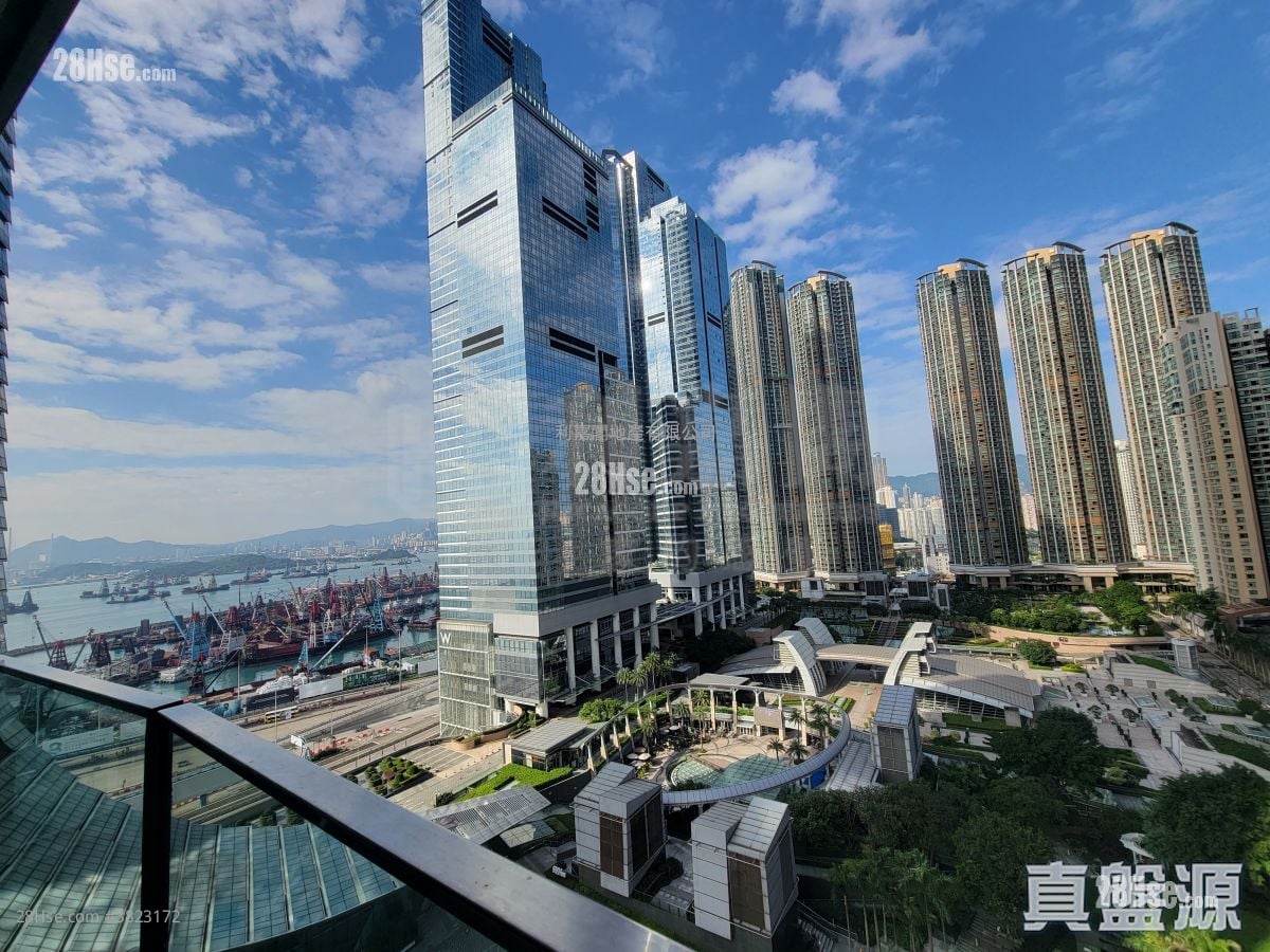 君臨天下 售盤 3 房 , 2 浴室 1,015 平方呎