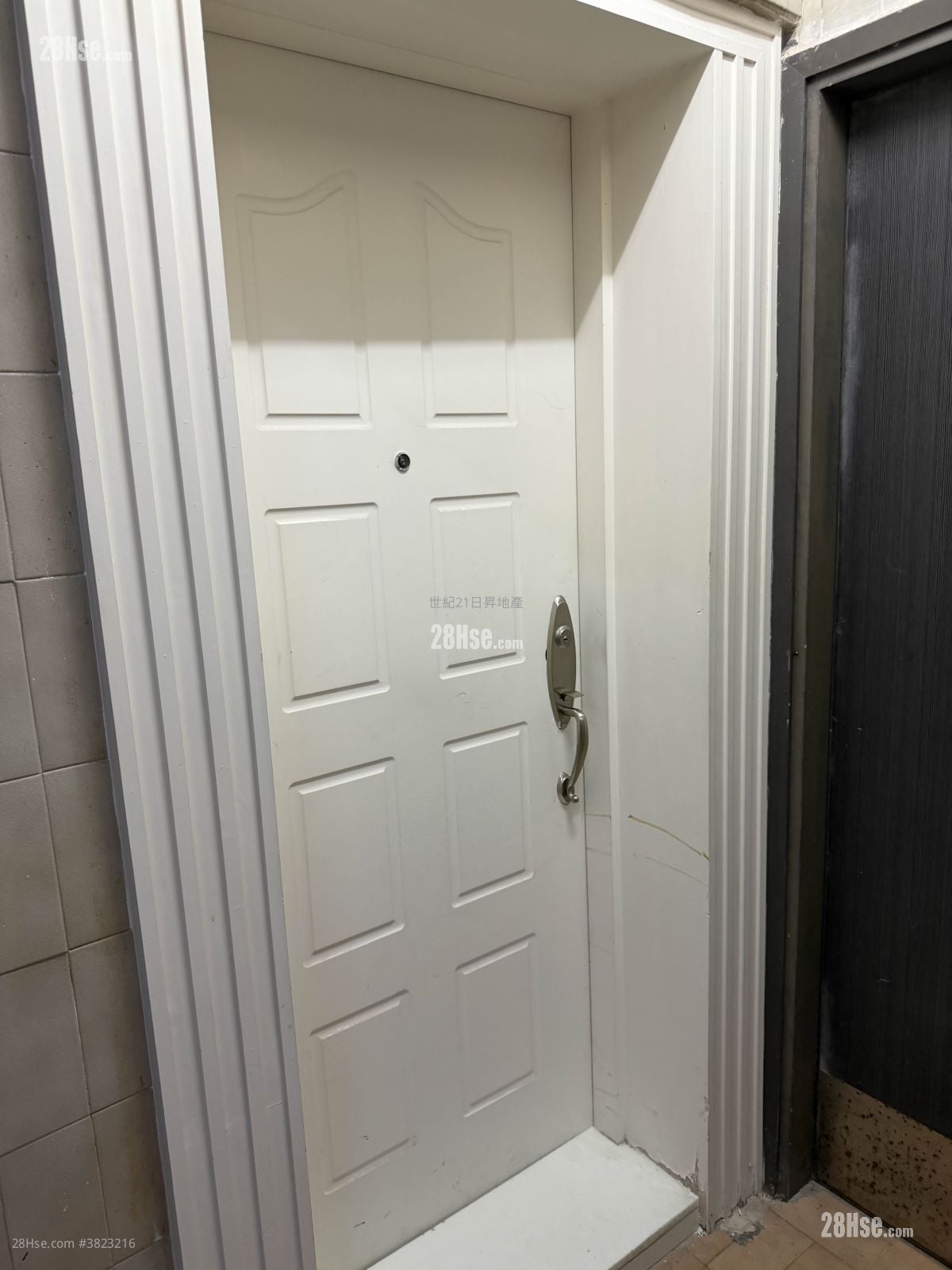 Seaview Building Rental 278 ft²