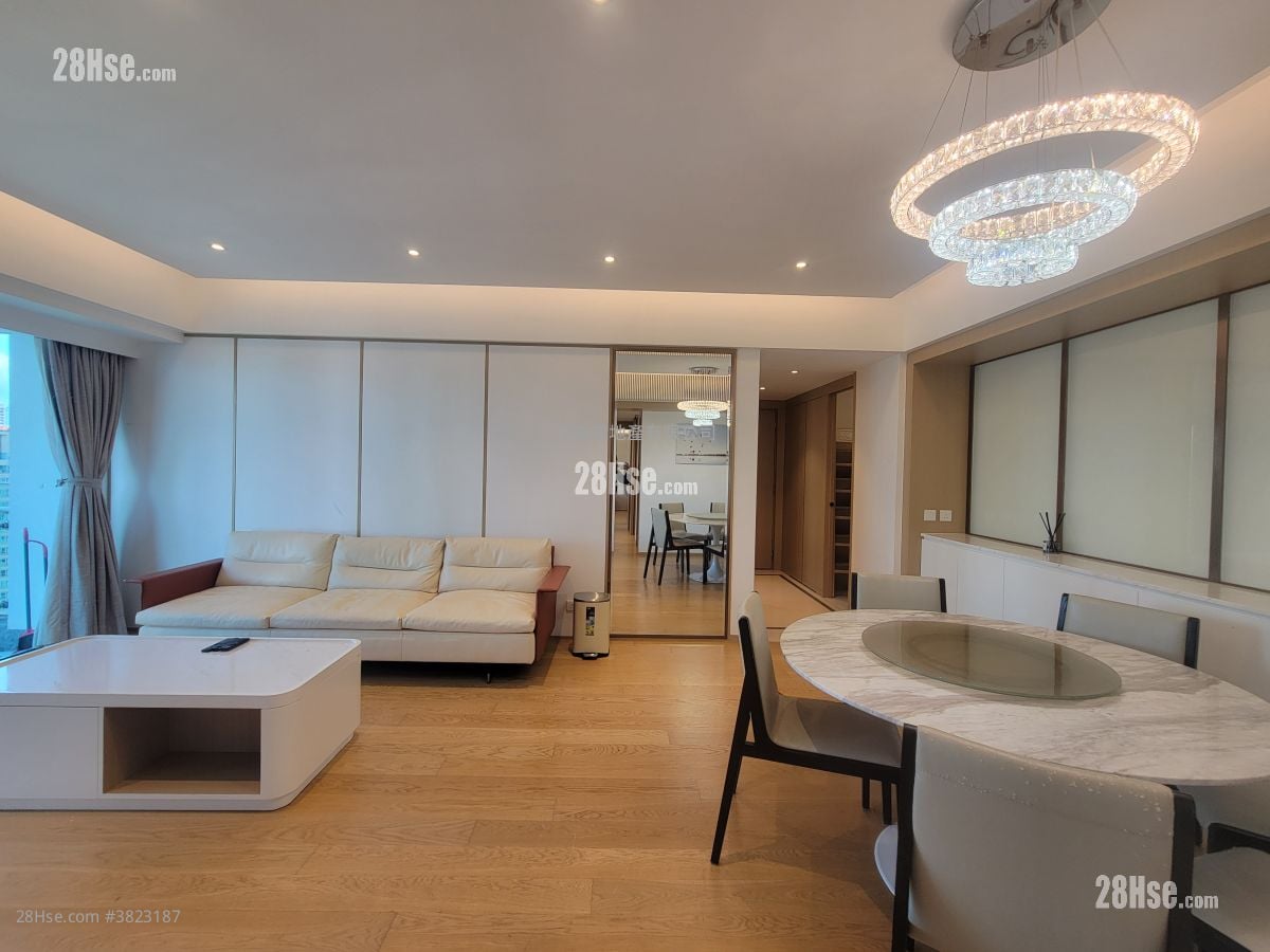 君临天下 租盘 3 房 , 2 浴室 1,054 平方尺