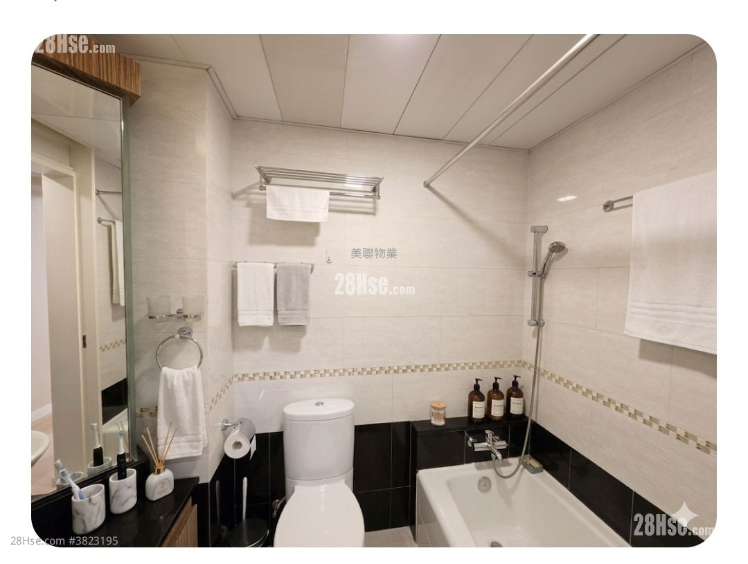 bathroom: Rambler Crest Sell 2 Bedrooms , 1 Bathroom 485 ft²