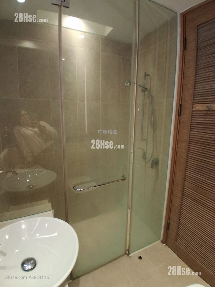 柏傲山 售盤 3 房 , 2 浴室 915 平方呎