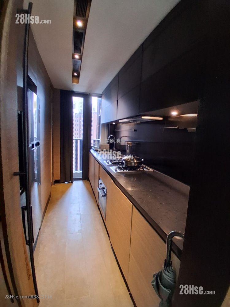 柏傲山 售盤 3 房 , 2 浴室 915 平方呎