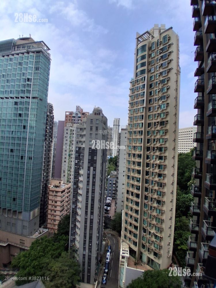 柏傲山 售盤 3 房 , 2 浴室 915 平方呎