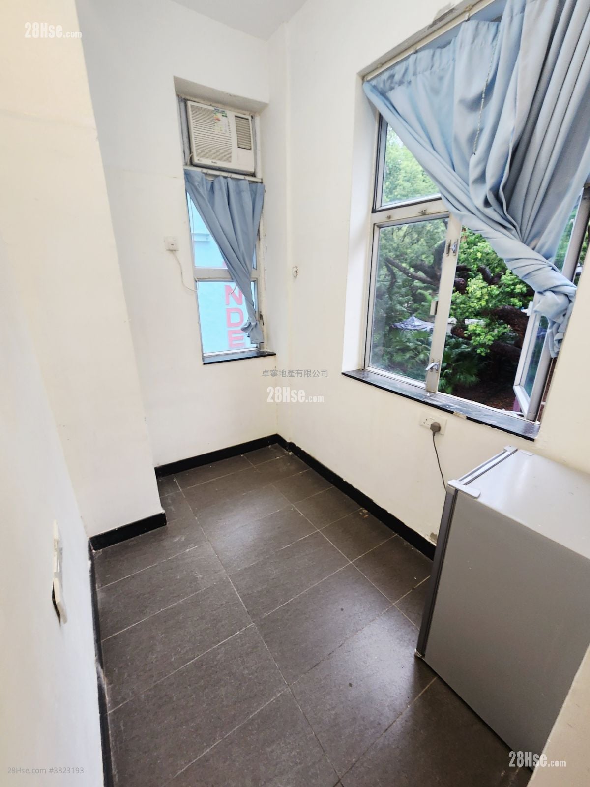 单幢楼房 租盘 130 平方尺