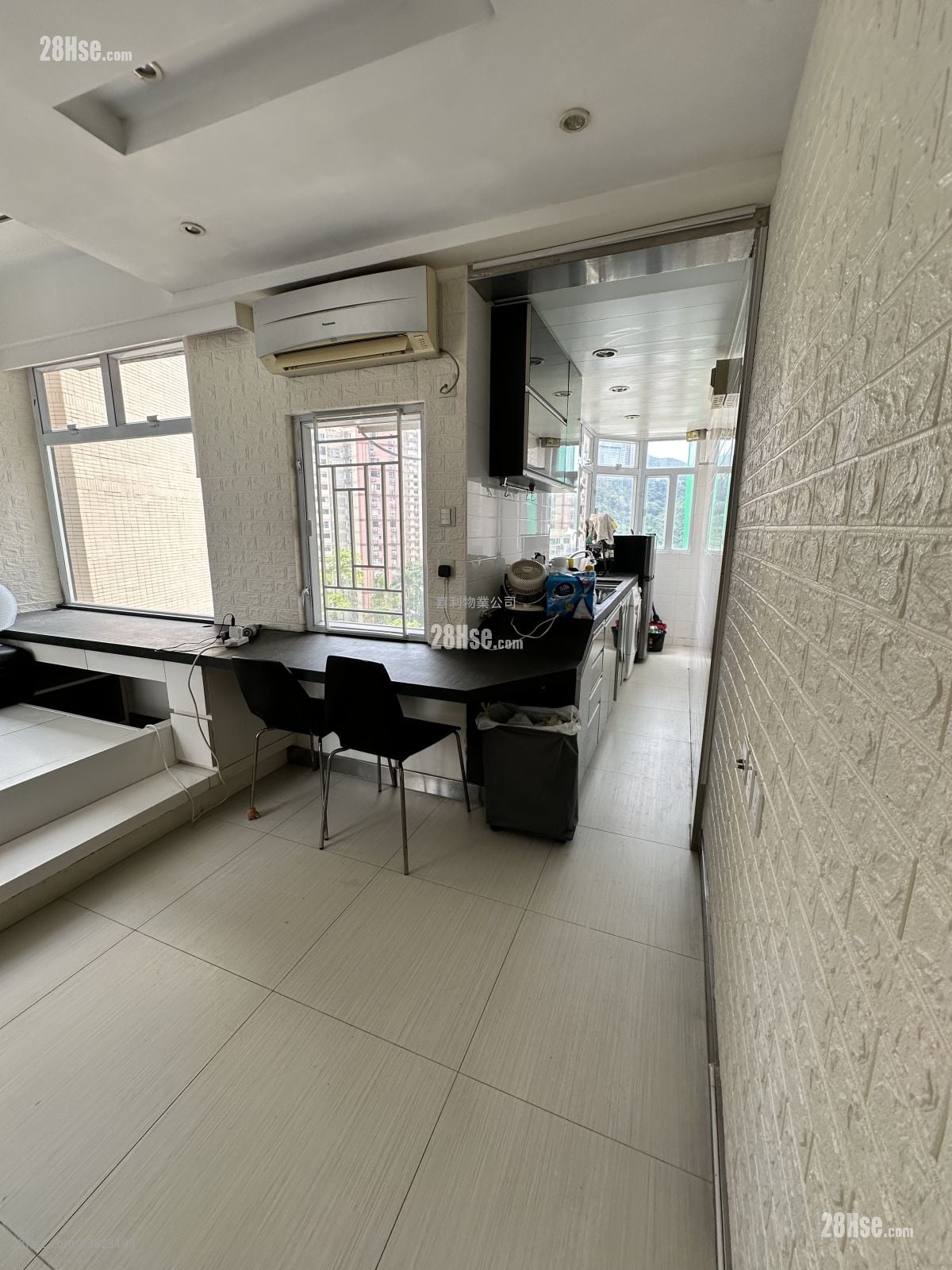 新豪阁 租盘 254 平方尺