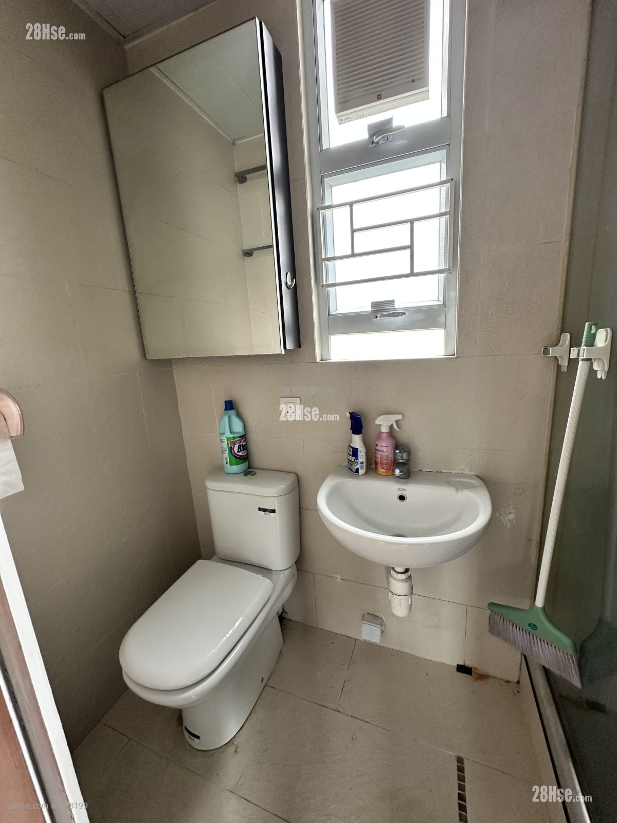 新豪阁 租盘 254 平方尺