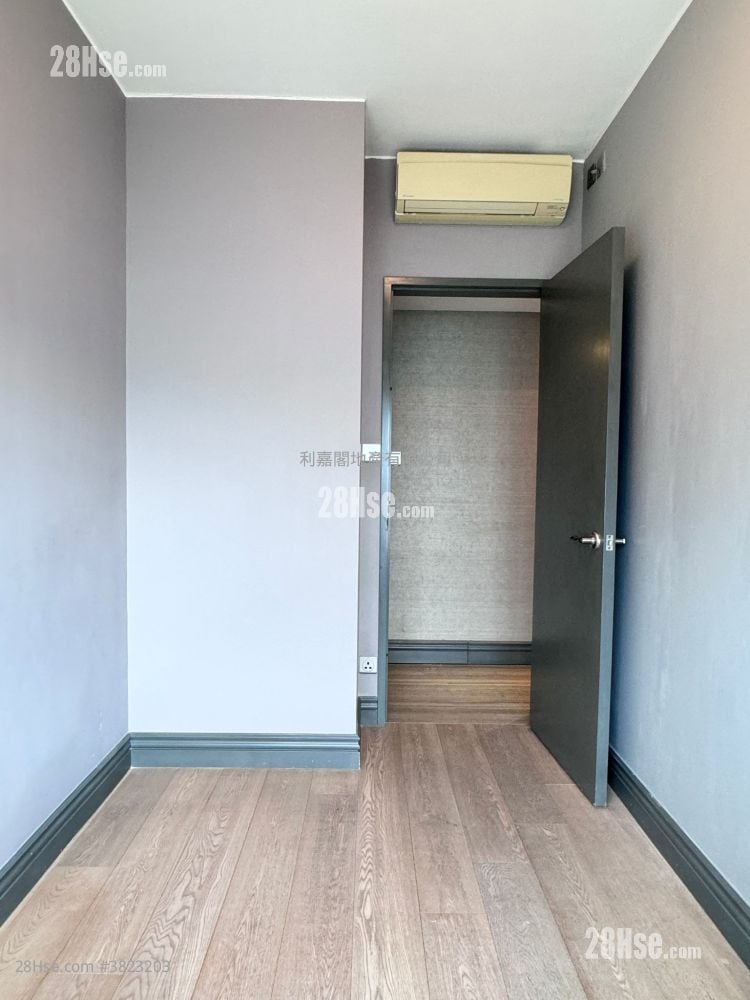 君临天下 租盘 3 房 , 2 浴室 1,051 平方尺