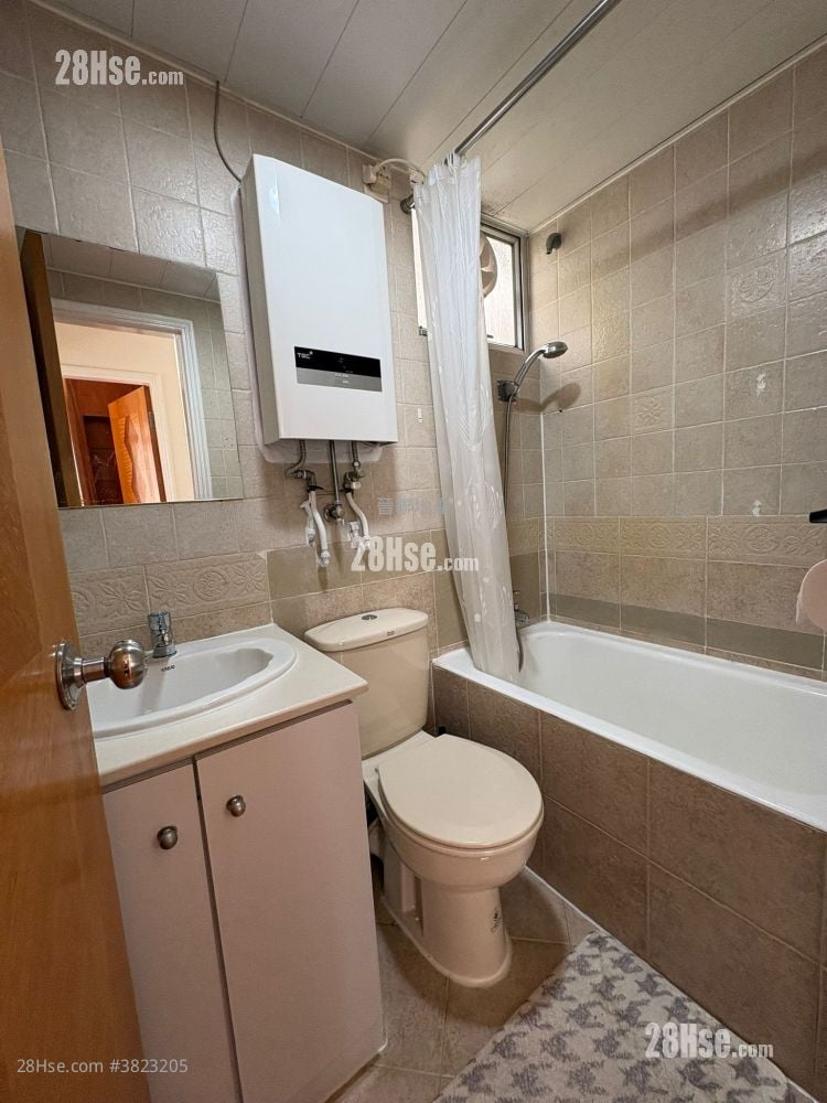 金禧花园 租盘 2 房 , 1 浴室 340 平方尺