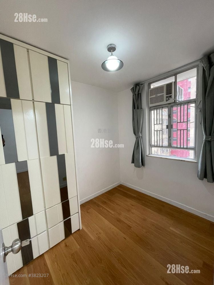 龙蟠苑 租盘 2 房 , 1 浴室 426 平方尺