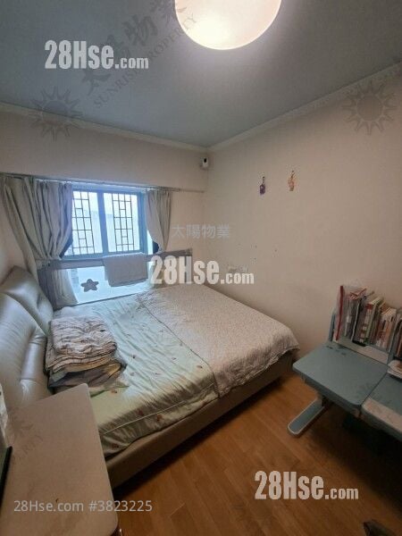 海逸豪园 售盘 3 房 884 平方尺