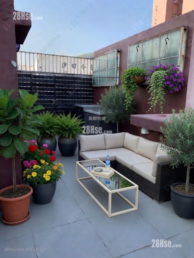 Jubilee Garden Sell 3 Bedrooms , 1 Bathroom 665 ft²