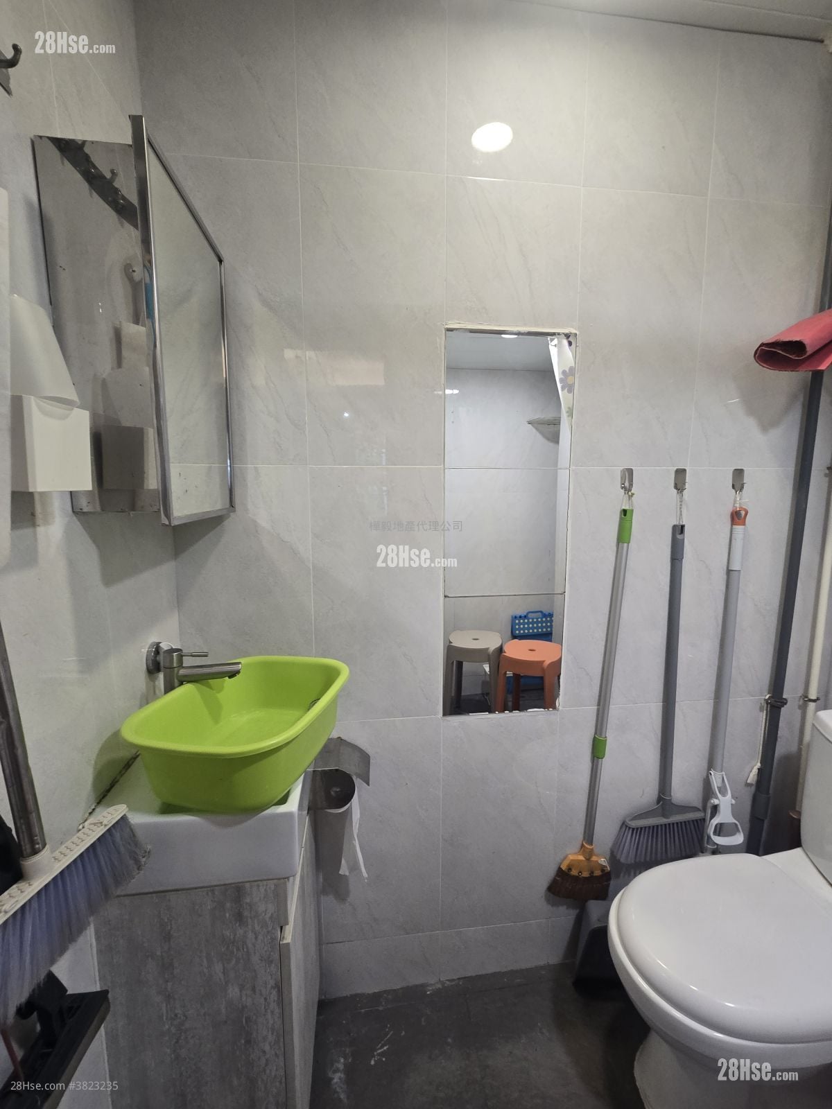 Whampoa Building Rental 1 Bedroom , 1 Bathroom 160 ft²