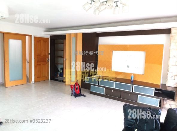 Tai Po Village House Rental 3 Bedrooms , 2 Bathrooms