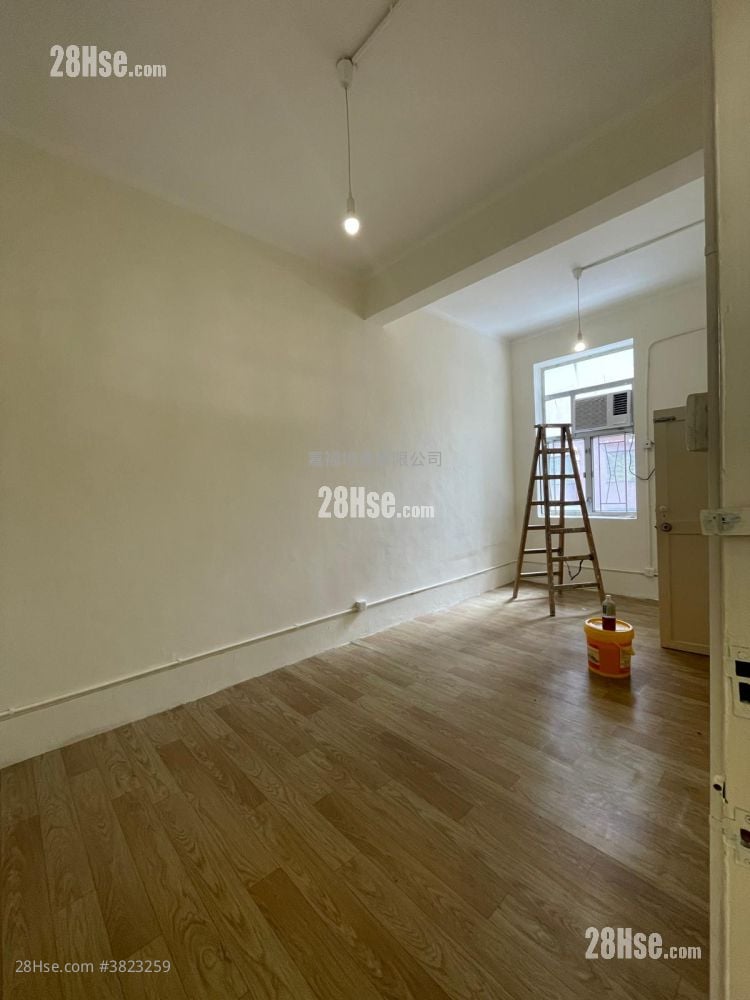 唐樓 租盤 1 房 , 1 浴室 811 平方呎