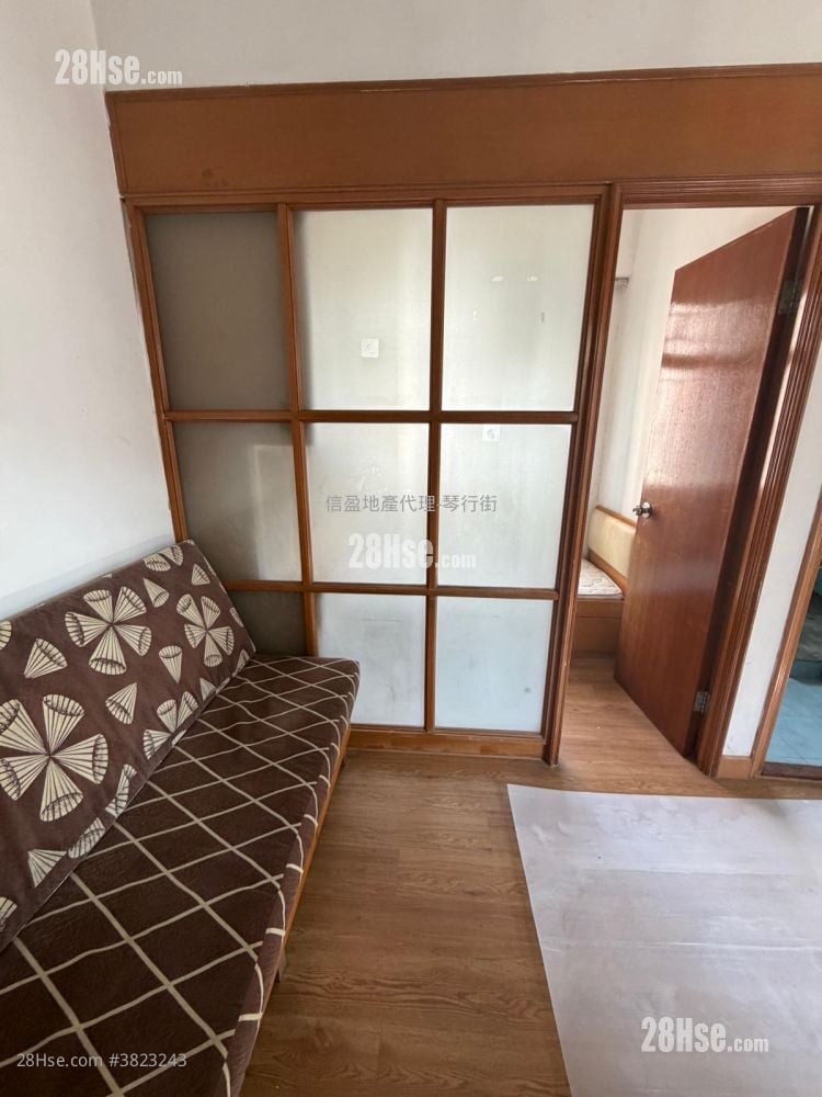 Ngan Fai  Building Rental 3 Bedrooms , 1 Bathroom 361 ft²