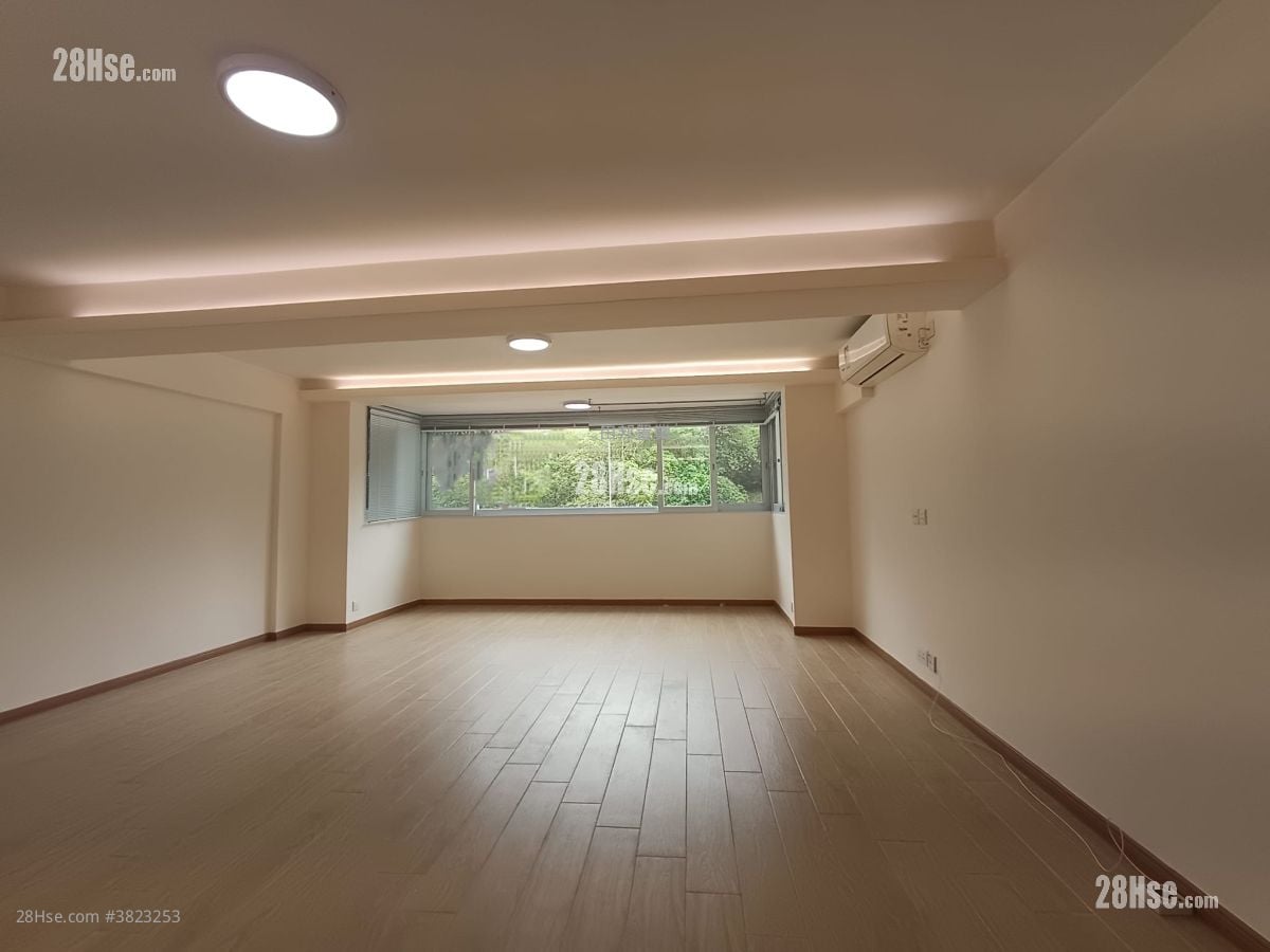 村屋 租盤 3 房 700 平方呎