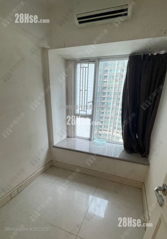 La Splendeur Of Le Prestige Sell 3 Bedrooms 730 ft²