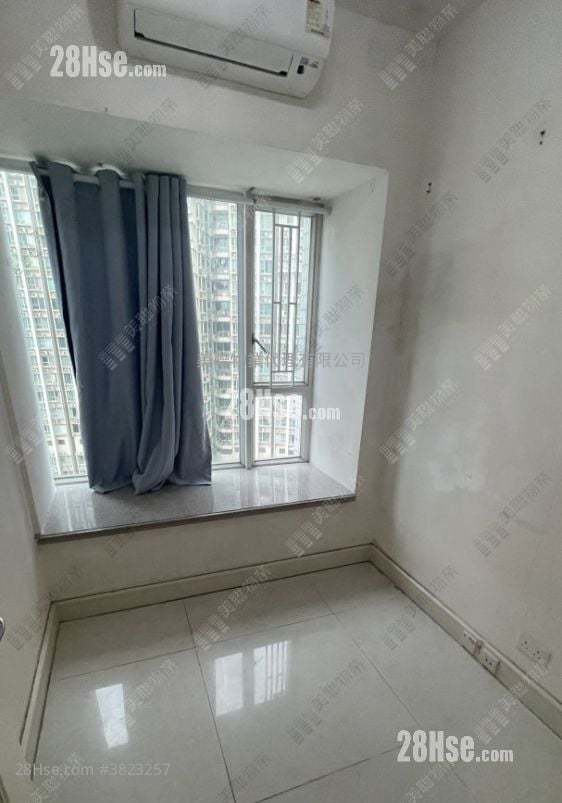 La Splendeur Of Le Prestige Sell 3 Bedrooms 730 ft²