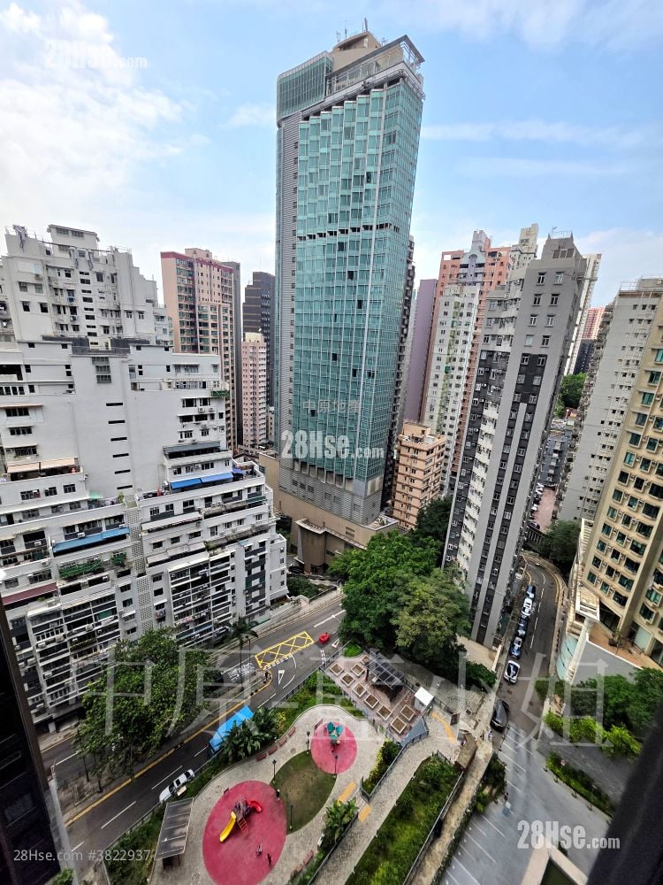 The Pavilia Hill Sell 3 Bedrooms , 2 Bathrooms 915 ft²