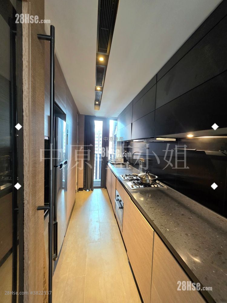 The Pavilia Hill Sell 3 Bedrooms , 2 Bathrooms 915 ft²