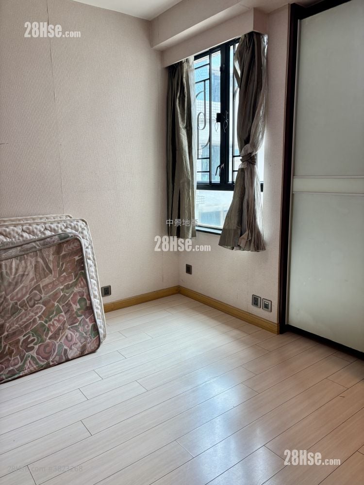 Jubilant Place Sell 5+ Bedrooms , 4 Bathrooms 773 ft²