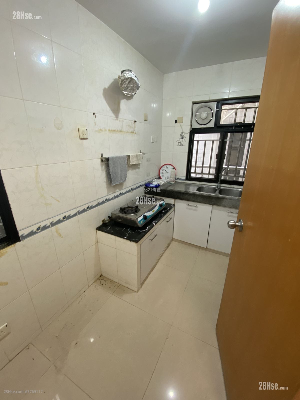 村屋 售盤 2 房 , 1 浴室