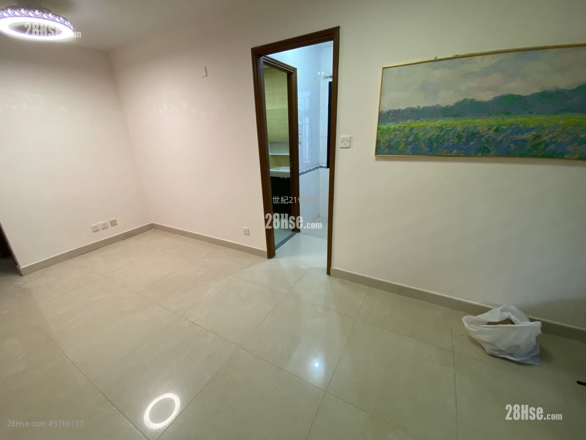 村屋 售盤 2 房 , 1 浴室