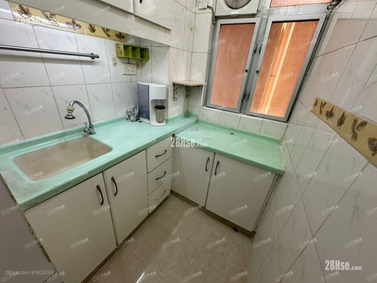 Tong Mei House Sell 1 Bedroom , 1 Bathroom 297 ft²