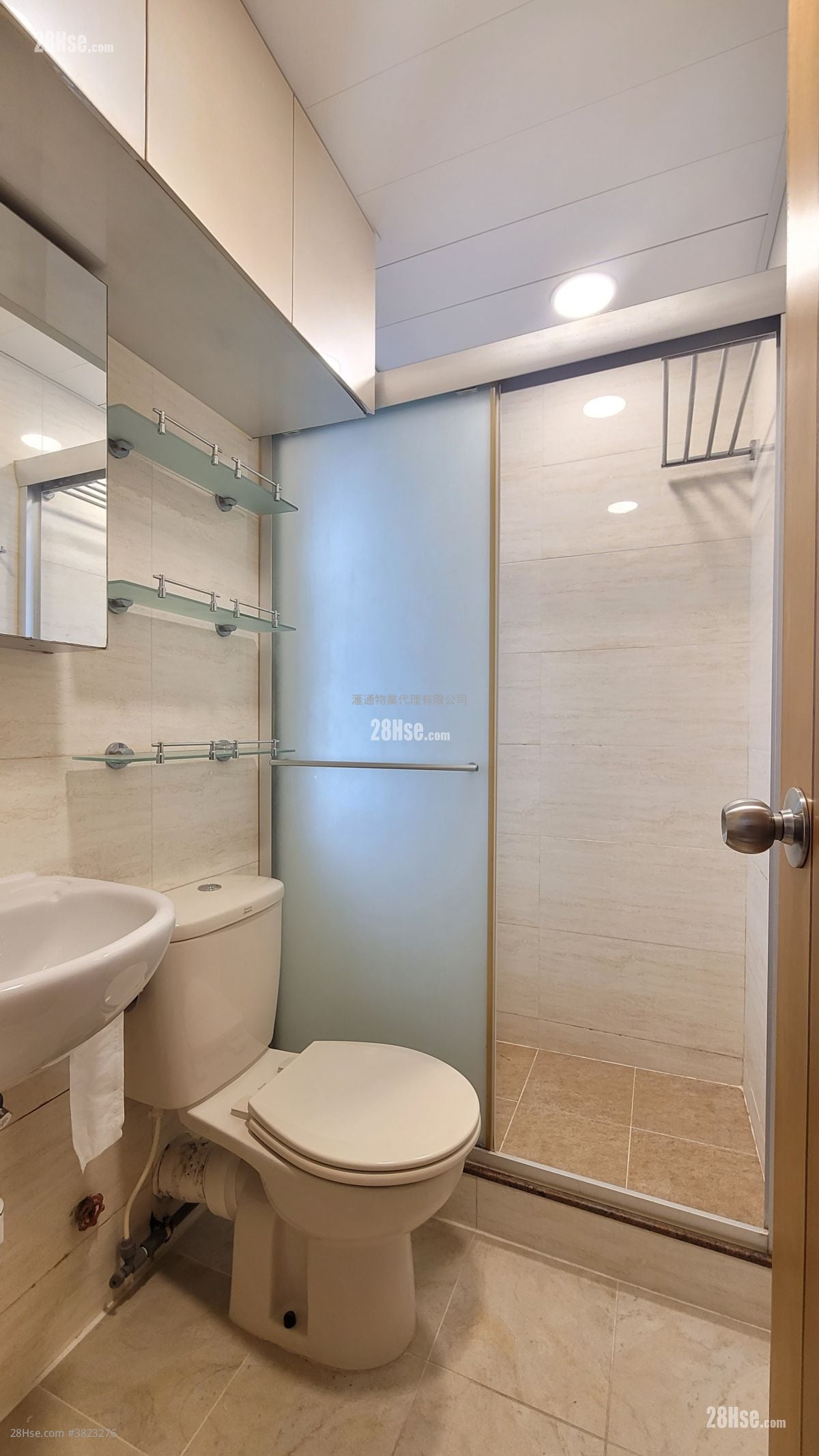 筲箕灣中心 租盤 2 房 , 1 浴室 304 平方呎