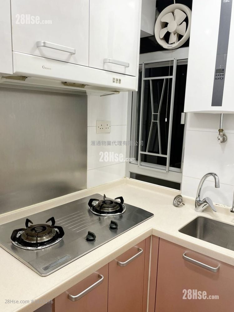 筲箕灣中心 租盤 2 房 , 1 浴室 304 平方呎