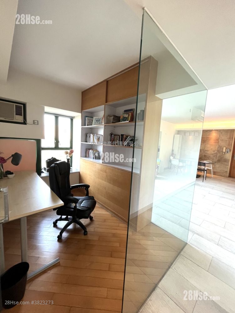 愛琴海岸 售盤 4 房 , 3 浴室 811 平方呎