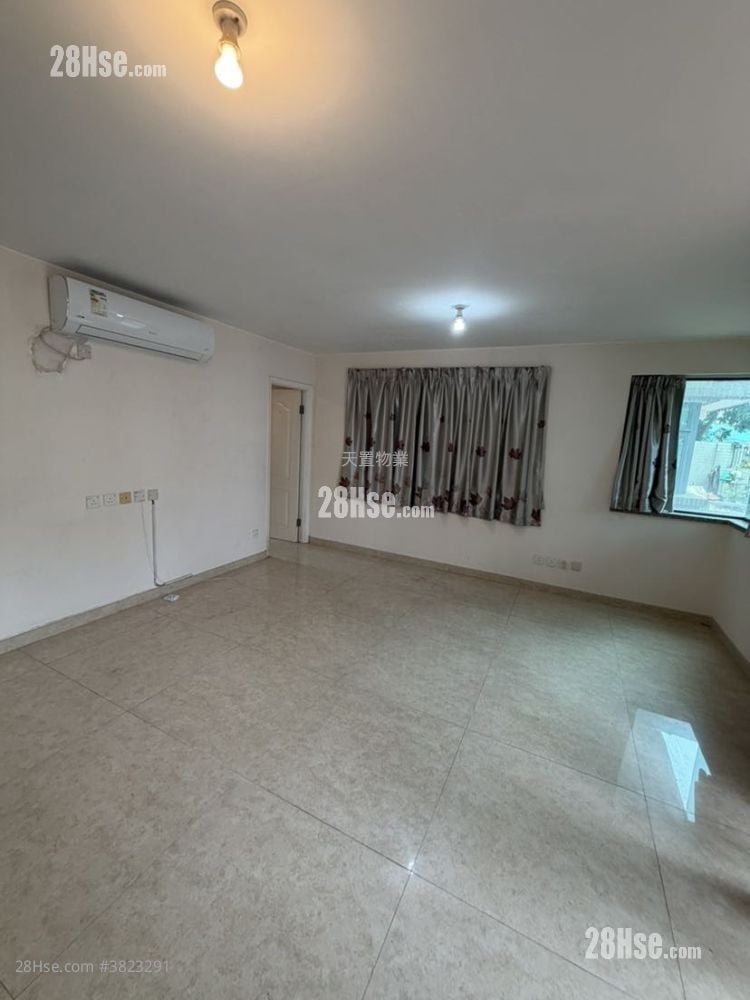 新李屋村 租盘 3 房 , 1 浴室 700 平方尺