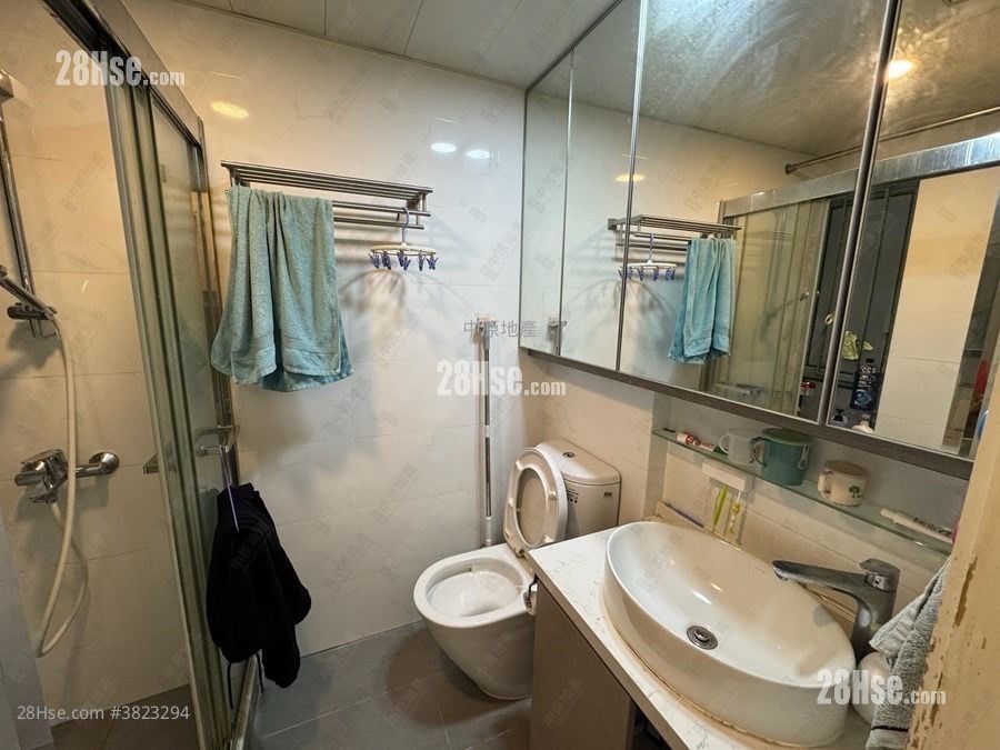 名逸居 售盘 2 房 551 平方尺