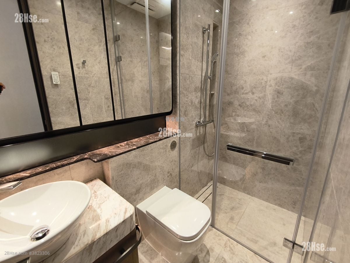 The Henley 租盘 3 房 , 2 浴室 888 平方尺