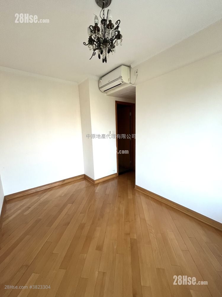 爱琴海岸 售盘 4 房 , 2 浴室 742 平方尺