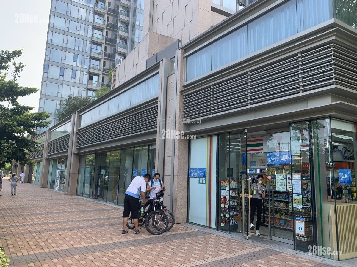 Riva Sell 4 Bedrooms , 2 Bathrooms 1,043 ft²