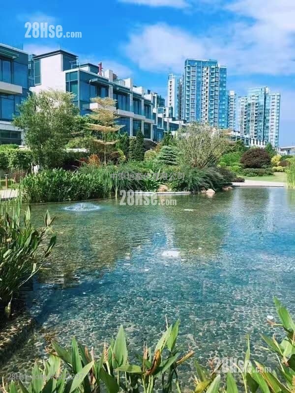 Riva Sell 4 Bedrooms , 2 Bathrooms 1,043 ft²