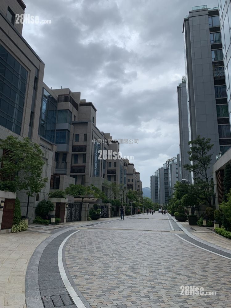 Riva Sell 4 Bedrooms , 2 Bathrooms 1,043 ft²