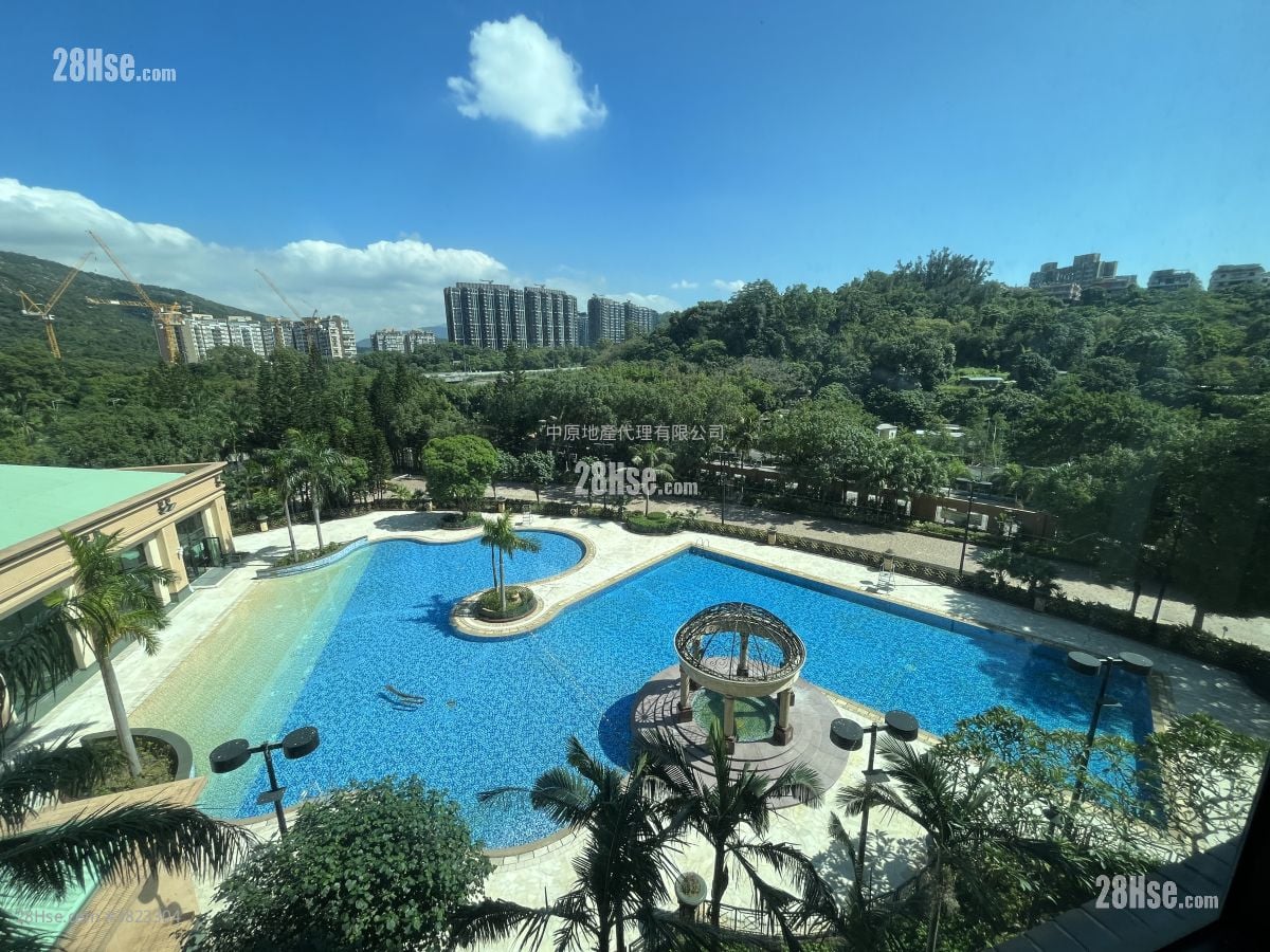 爱琴海岸 售盘 4 房 , 2 浴室 742 平方尺