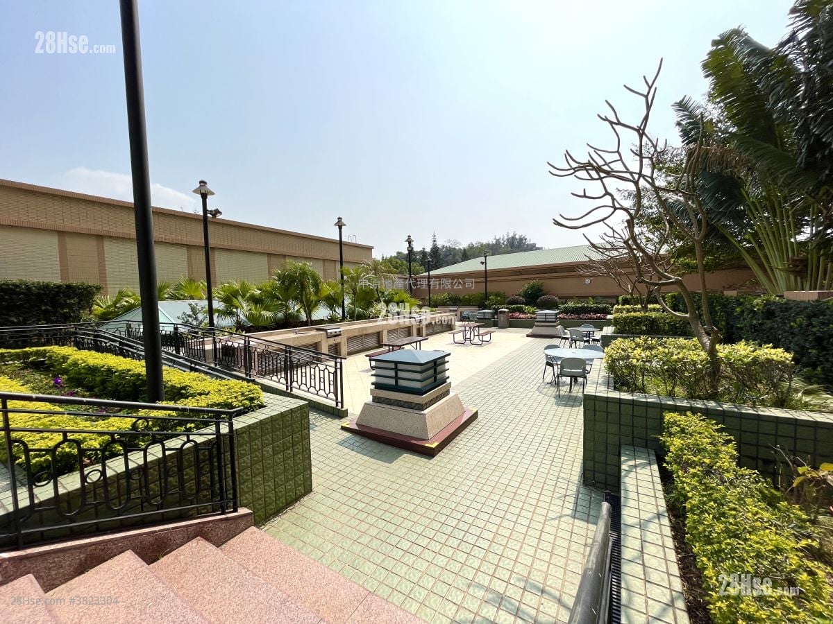 爱琴海岸 售盘 4 房 , 2 浴室 742 平方尺