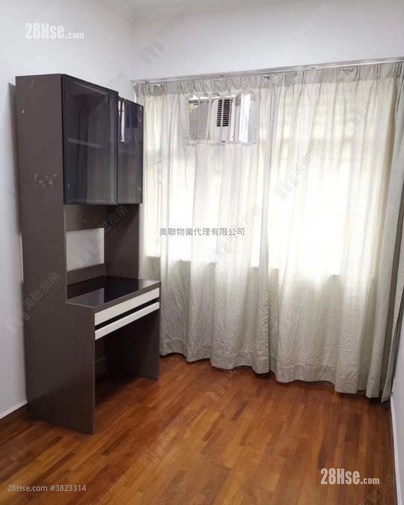 富華中心 售盤 2 房 390 平方呎