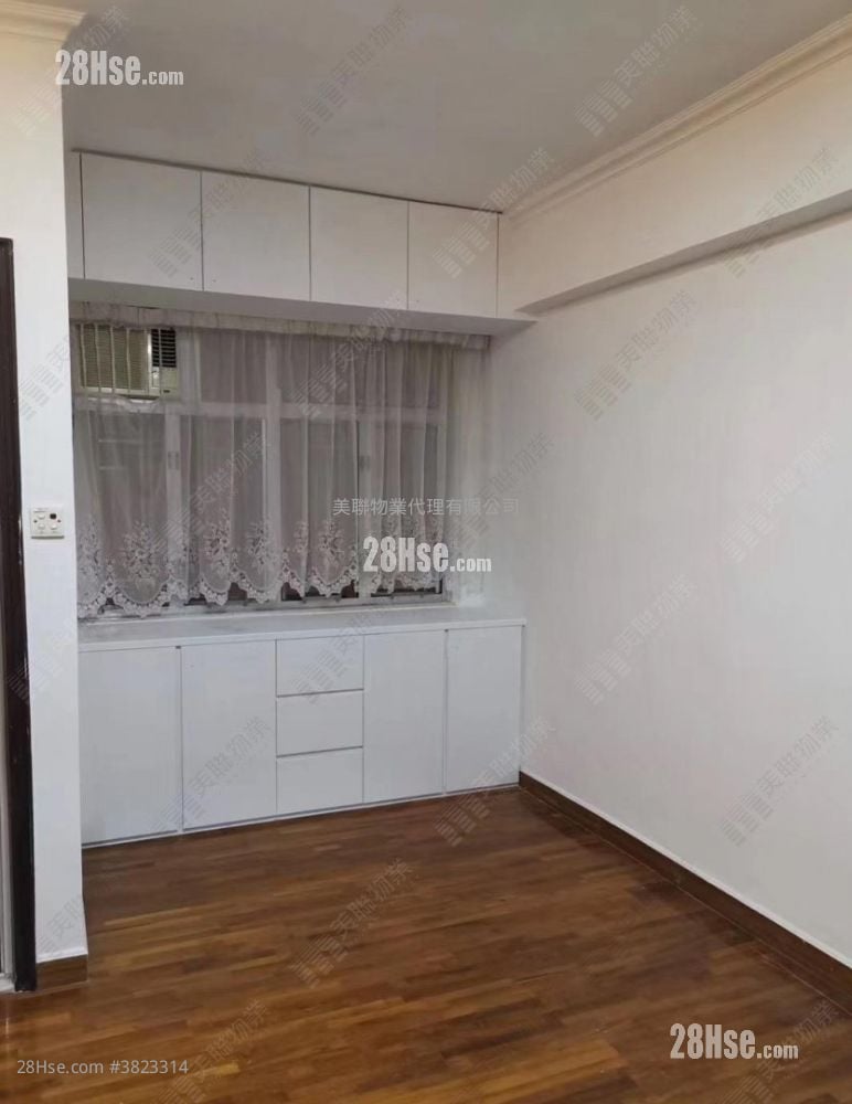 富華中心 售盤 2 房 390 平方呎