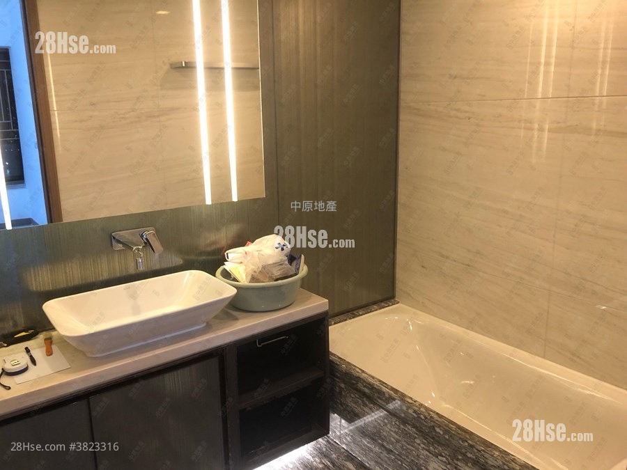 海之戀 售盤 4 房 , 3 浴室 1,163 平方呎