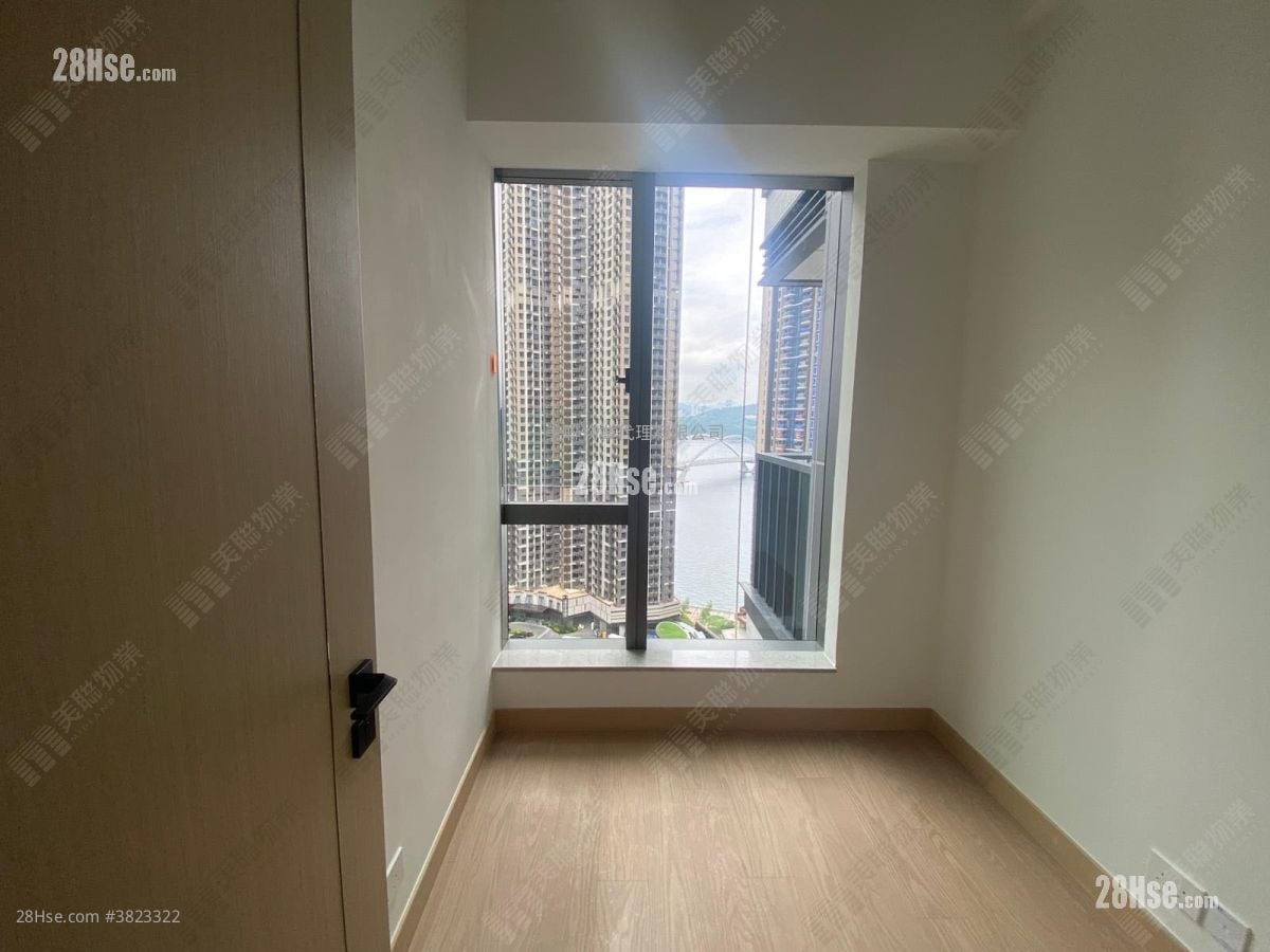 Grand Seasons 租盘 3 房 , 2 浴室 716 平方尺