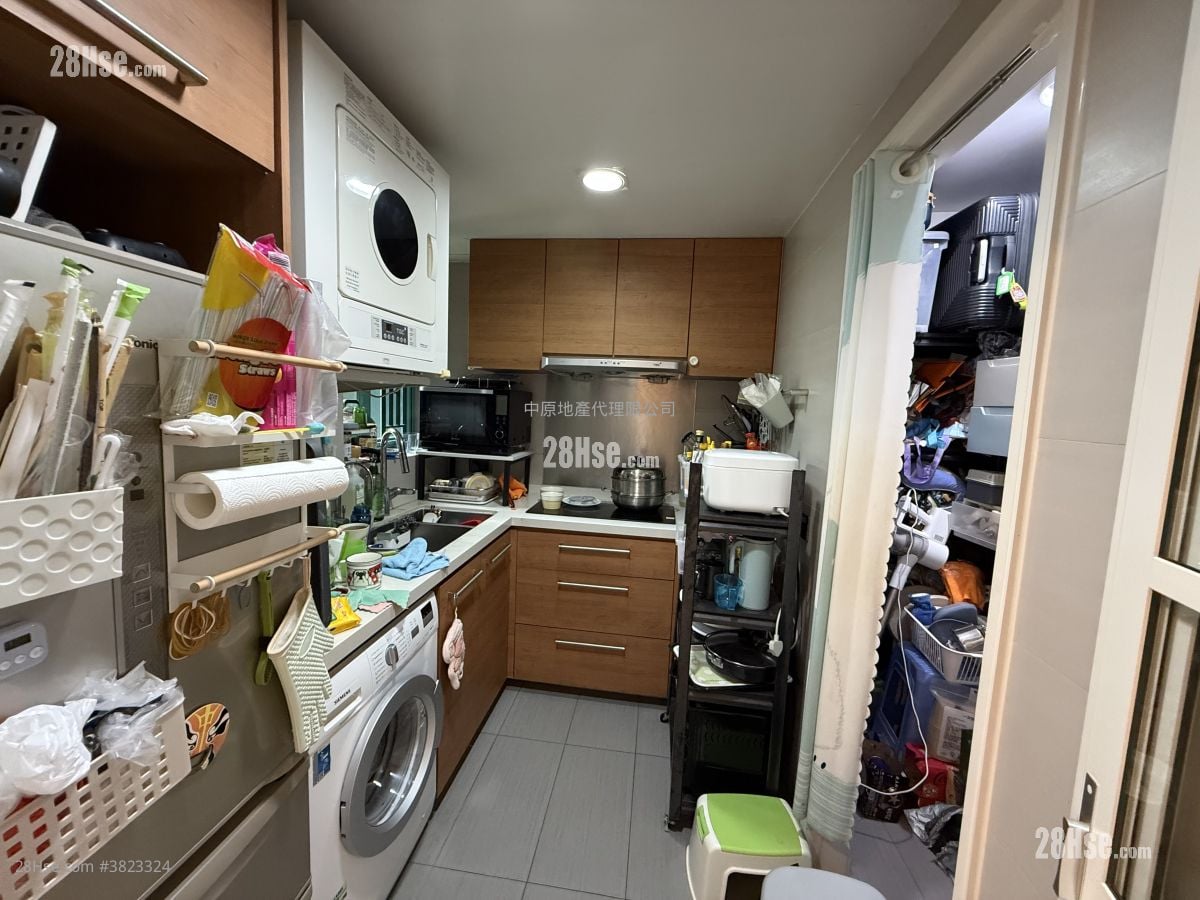 翠拥华庭 售盘 3 房 , 2 浴室 765 平方尺