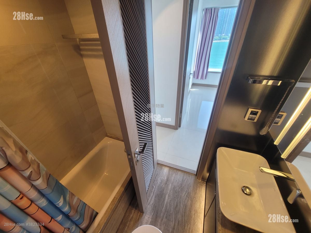 Ocean Pride Sell 5+ Bedrooms , 3 Bathrooms 1,161 ft²